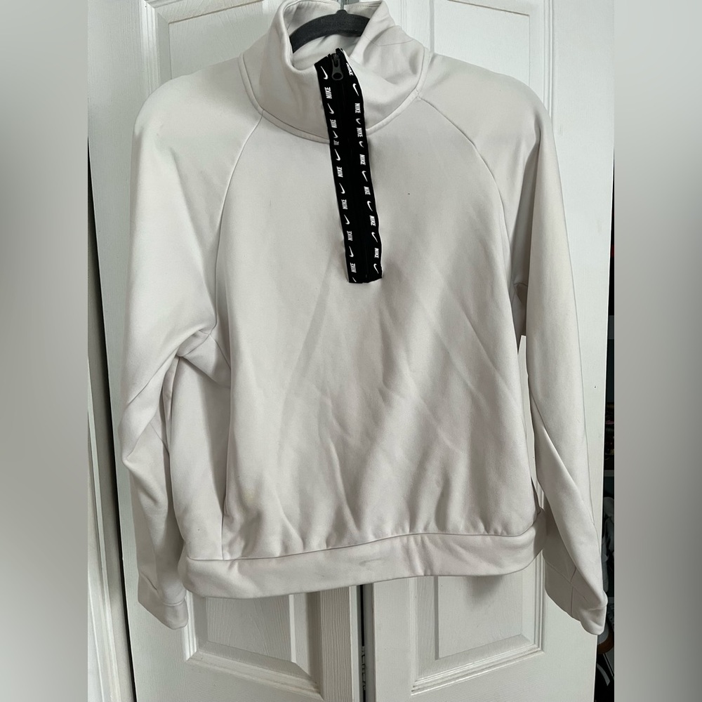 White nike Quarter Zip